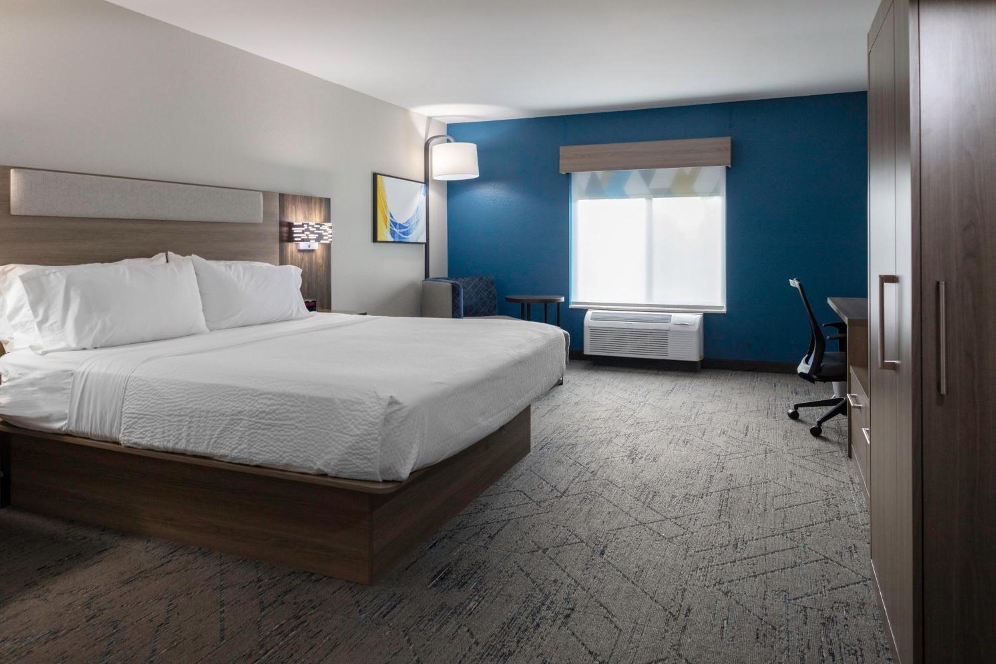 Holiday Inn Express & Suites Roanoke Rapids By Ihg מראה חיצוני תמונה