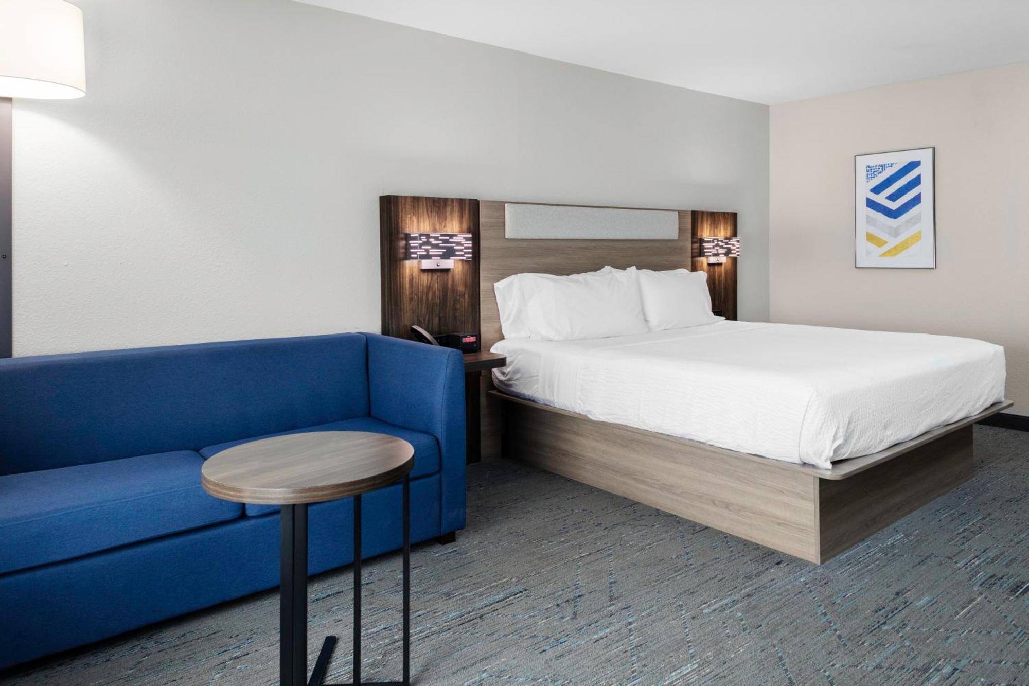 Holiday Inn Express & Suites Roanoke Rapids By Ihg מראה חיצוני תמונה