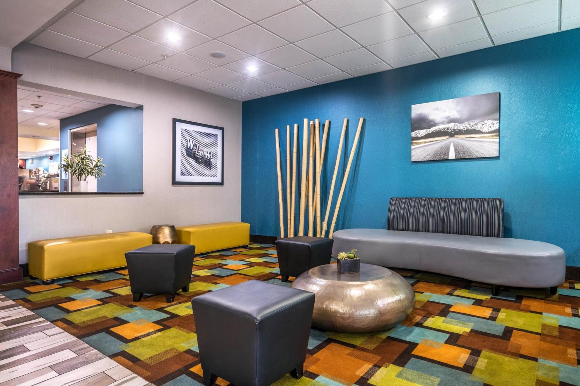 Holiday Inn Express & Suites Roanoke Rapids By Ihg מראה חיצוני תמונה