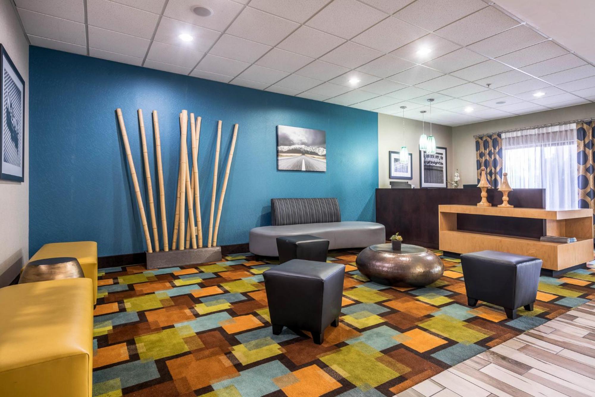Holiday Inn Express & Suites Roanoke Rapids By Ihg מראה חיצוני תמונה