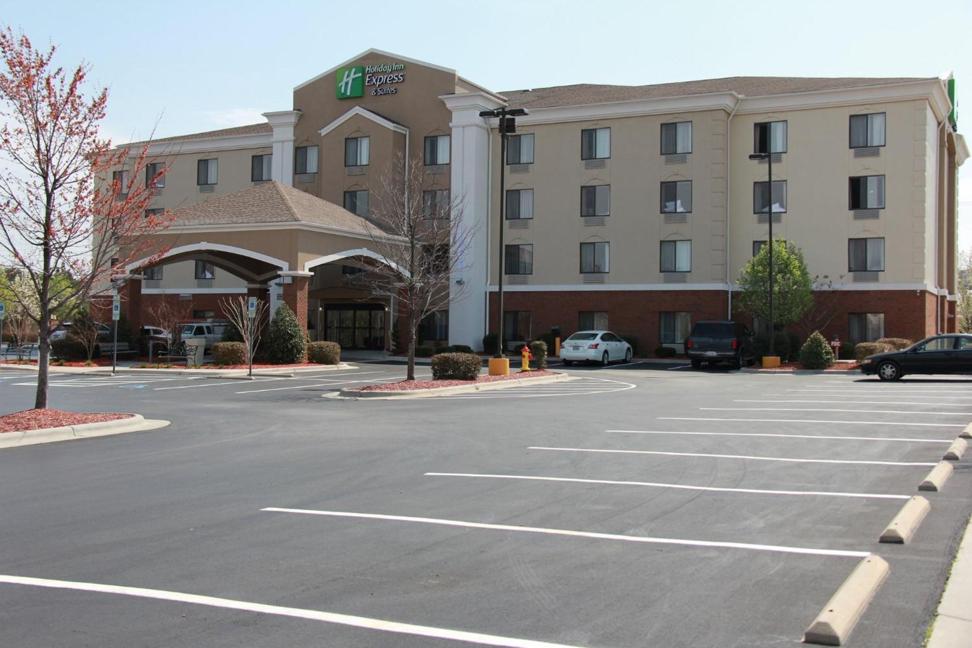 Holiday Inn Express & Suites Roanoke Rapids By Ihg מראה חיצוני תמונה