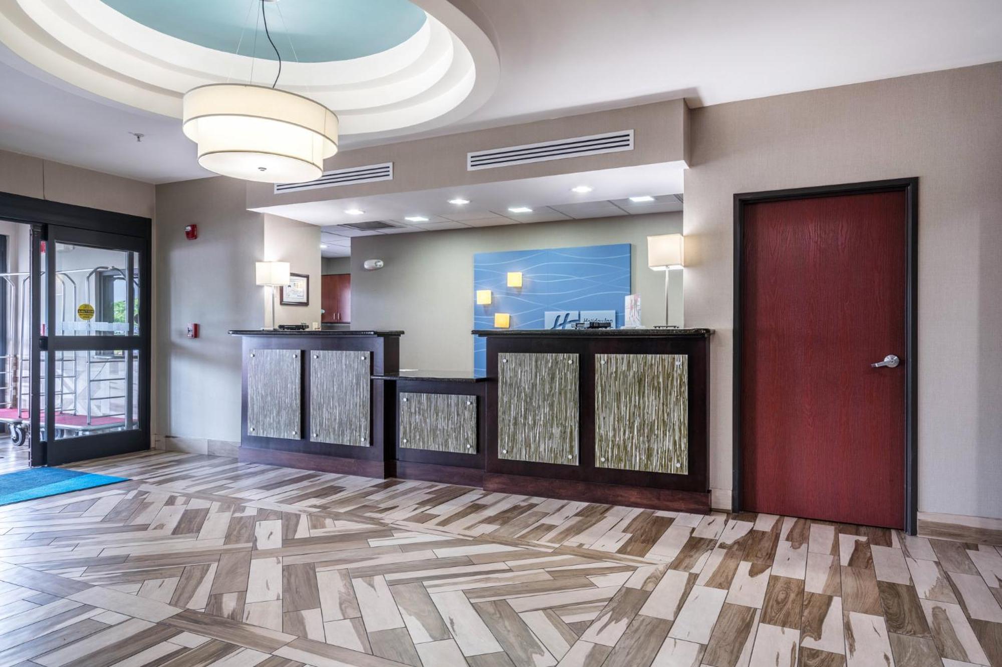 Holiday Inn Express & Suites Roanoke Rapids By Ihg מראה חיצוני תמונה
