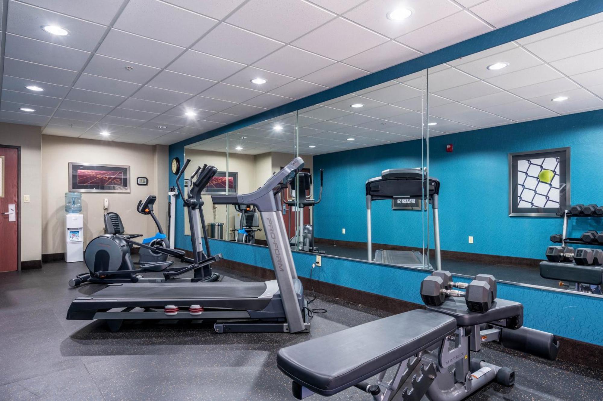Holiday Inn Express & Suites Roanoke Rapids By Ihg מראה חיצוני תמונה